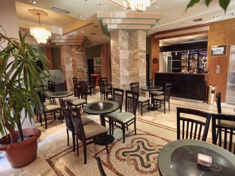Hotel Regency Korce Eksteriør billede